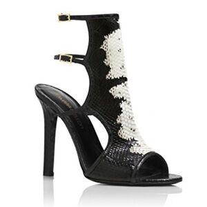 Tamara Mellon
Water Snake Cutout Accent Gladiator Sandals size 8